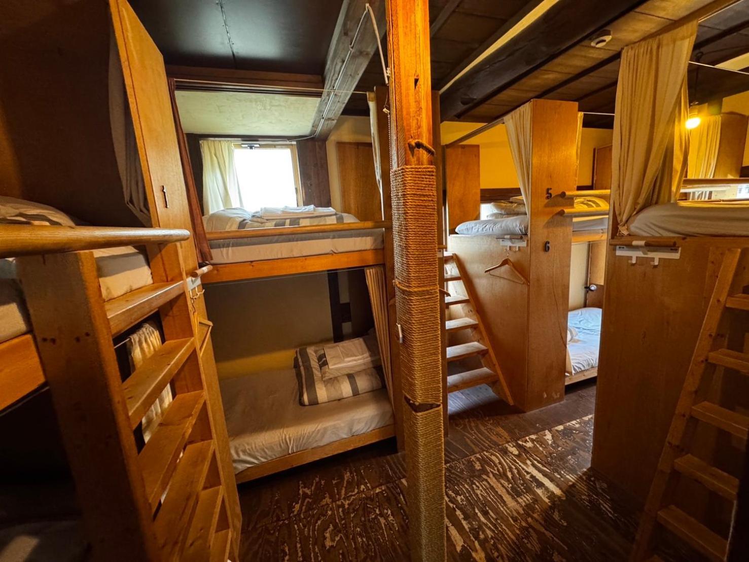 Roku Hostel Hirosima Kültér fotó