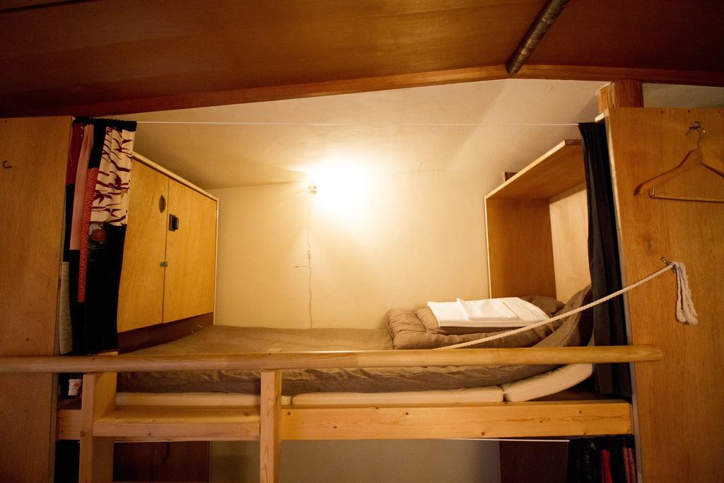 Roku Hostel Hirosima Kültér fotó